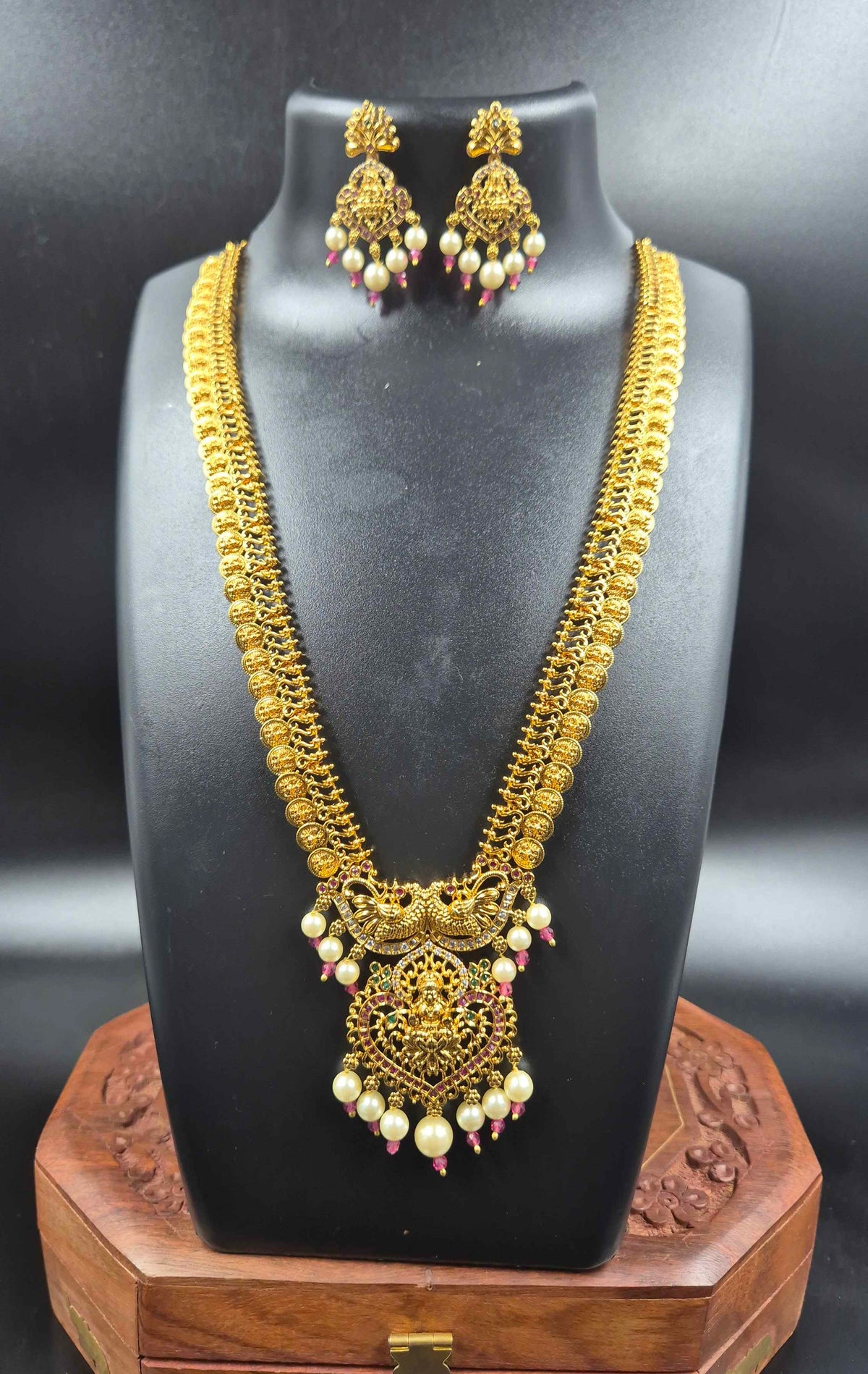 Coin haram with Lakshmi Pendant