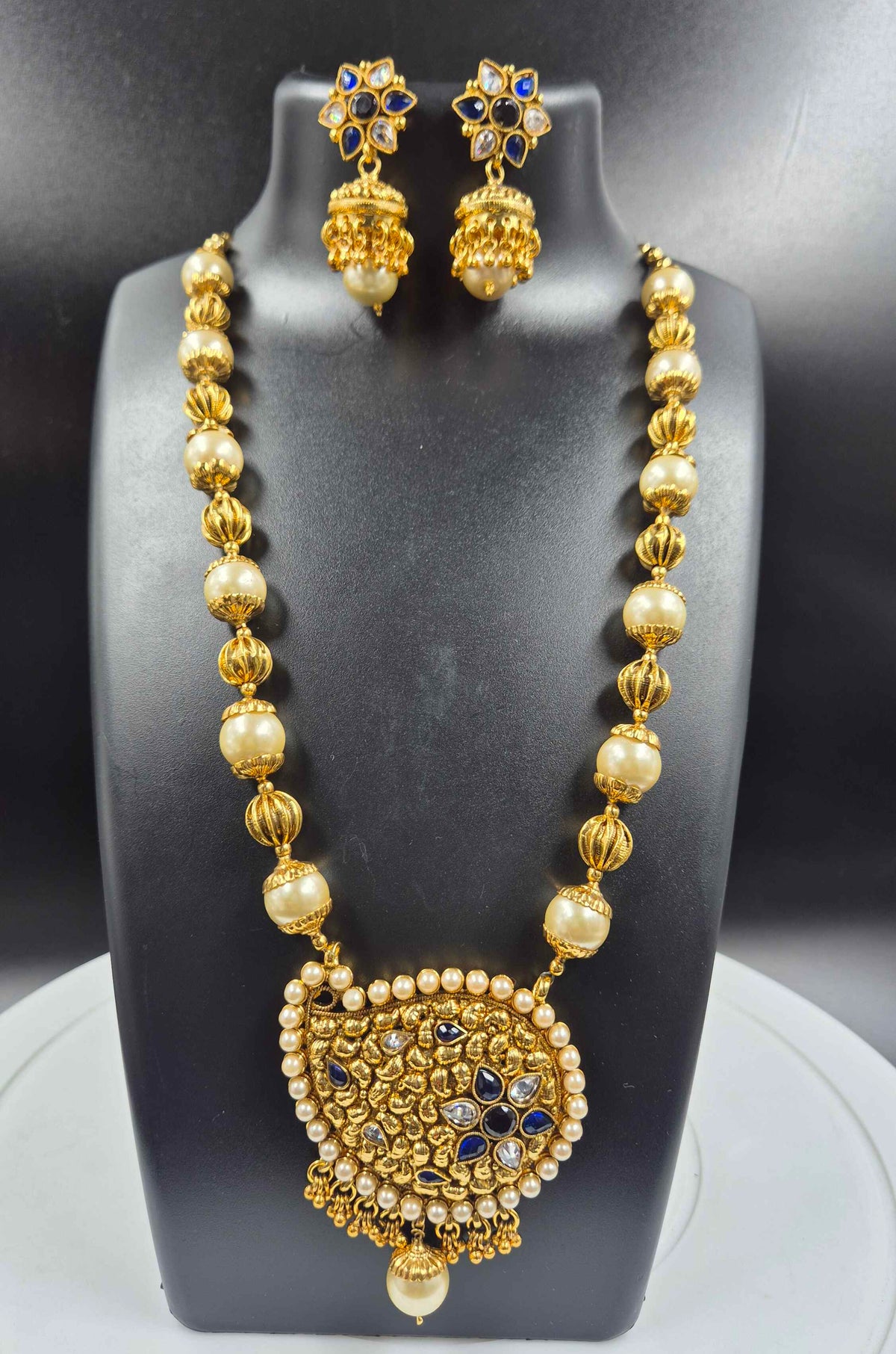 Gold Pendant Necklace with Blue Stones & Pearl Beads