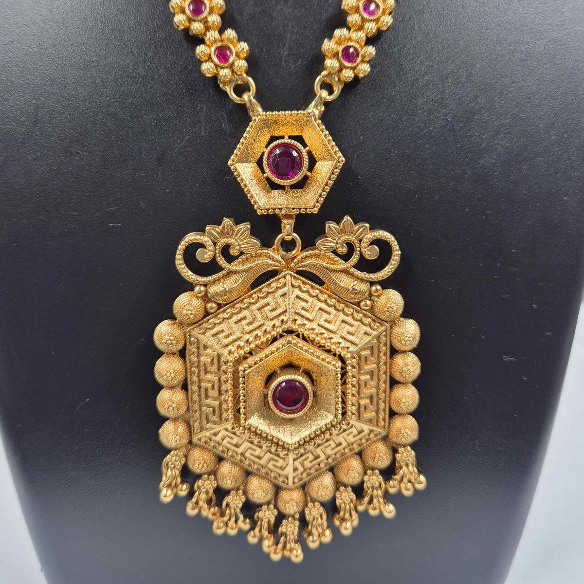 Antique Gold Geometric Necklace with Ruby Stones & Hexagon Pendant Set