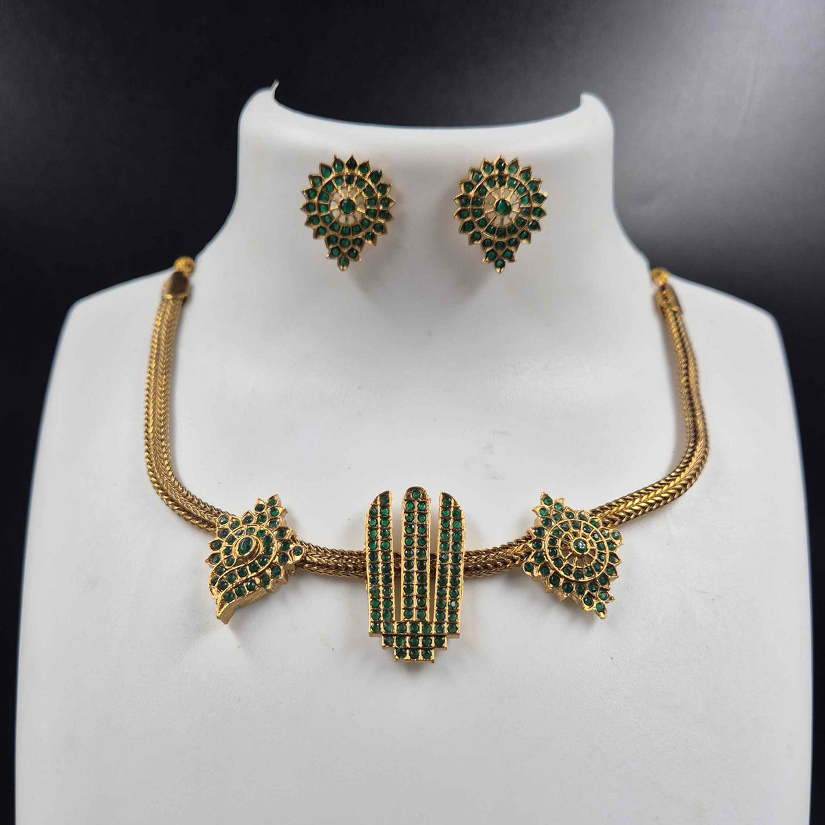 Antique Gold Govinda Namam Necklace with Green Stones & Matching Earrings