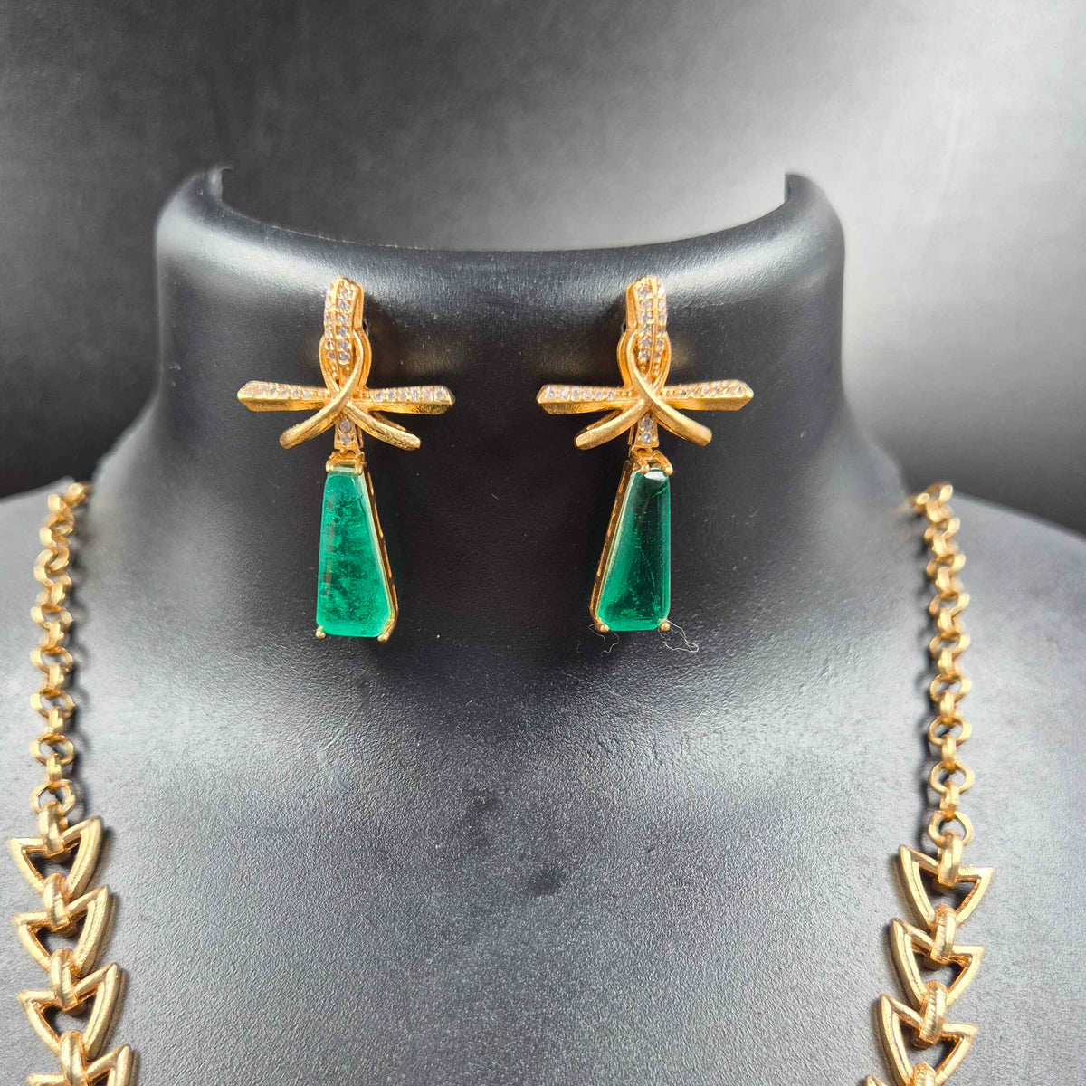 Designer Green Emerald Drop Necklace & Earrings Set
