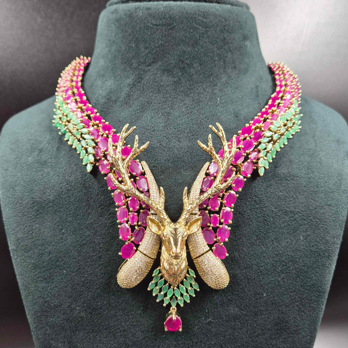 Deer Pendant Ruby and Green Necklace Set
