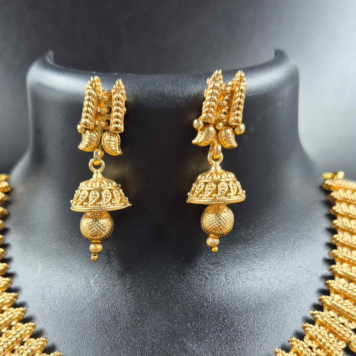 Traditional Gold Leaf Design Necklace with Jhumka Earrings