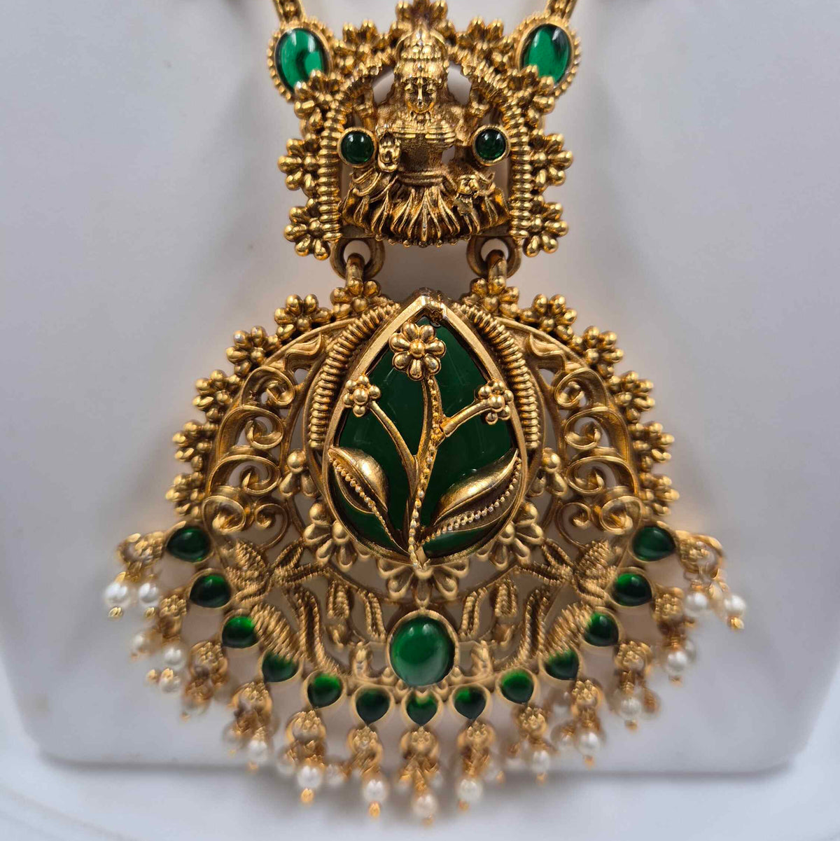 Green Stone Temple Necklace Set with Peacock Pendant