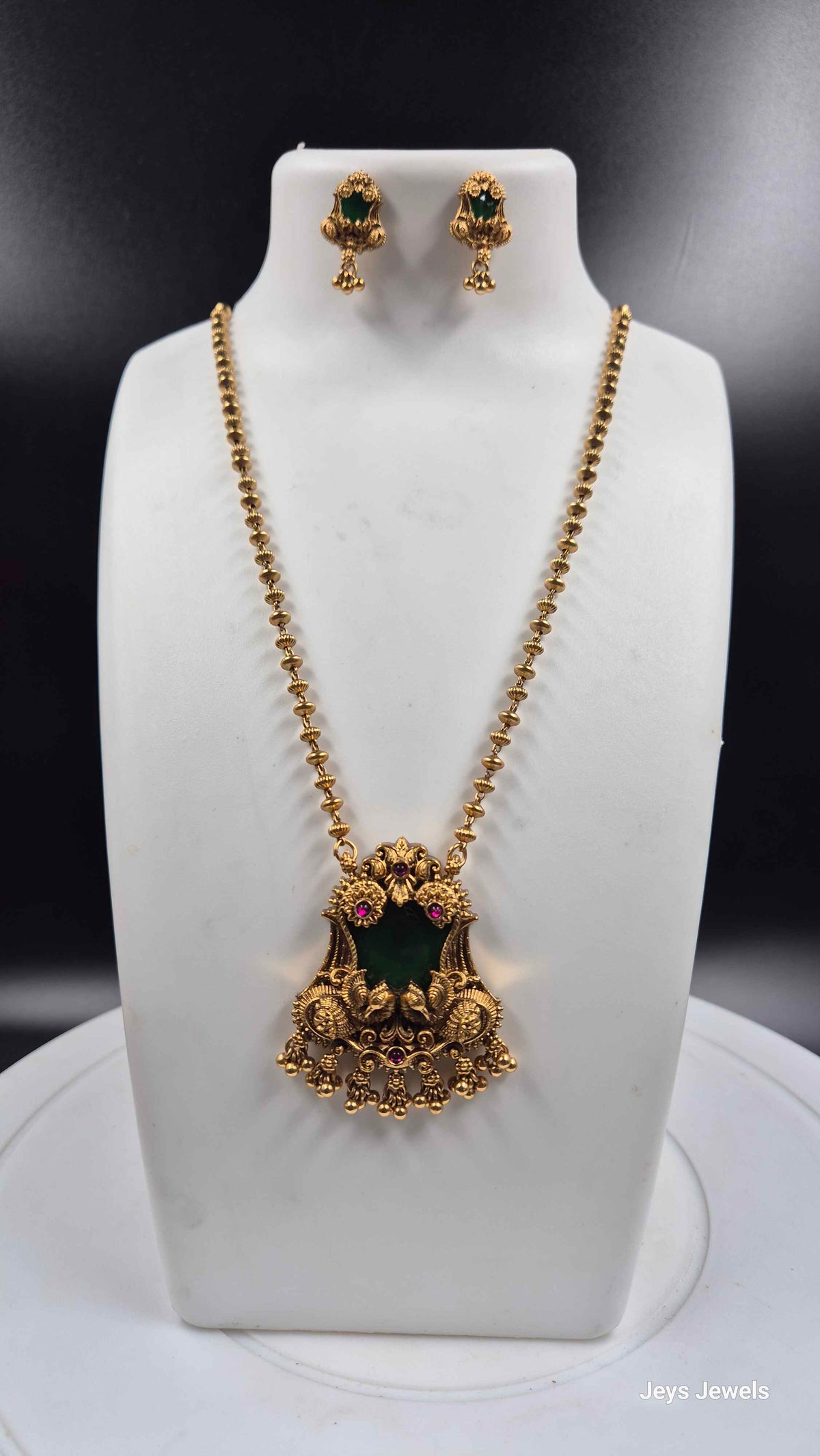 Green Stone Peacock Pendant Necklace with Traditional Earrings