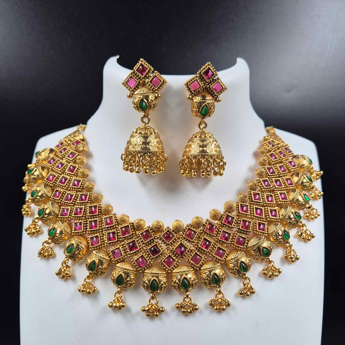 Maharani Choker Necklace with Ruby & Green Stones and Jhumkas
