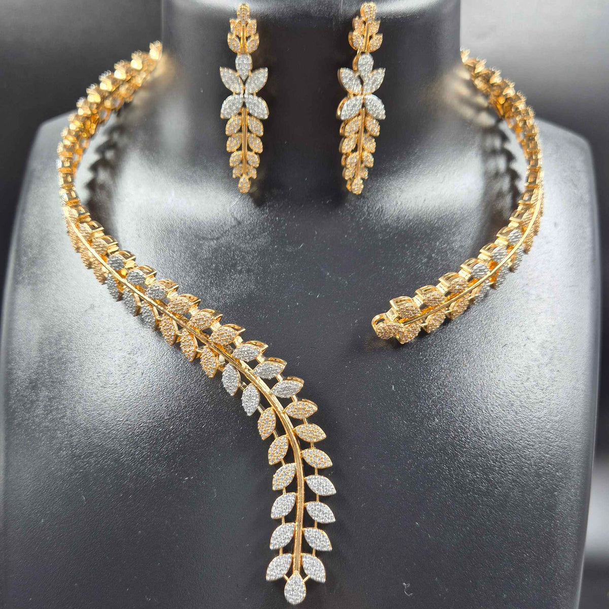 Statement Leaf Necklace AD Set – Front Openable with Earrings