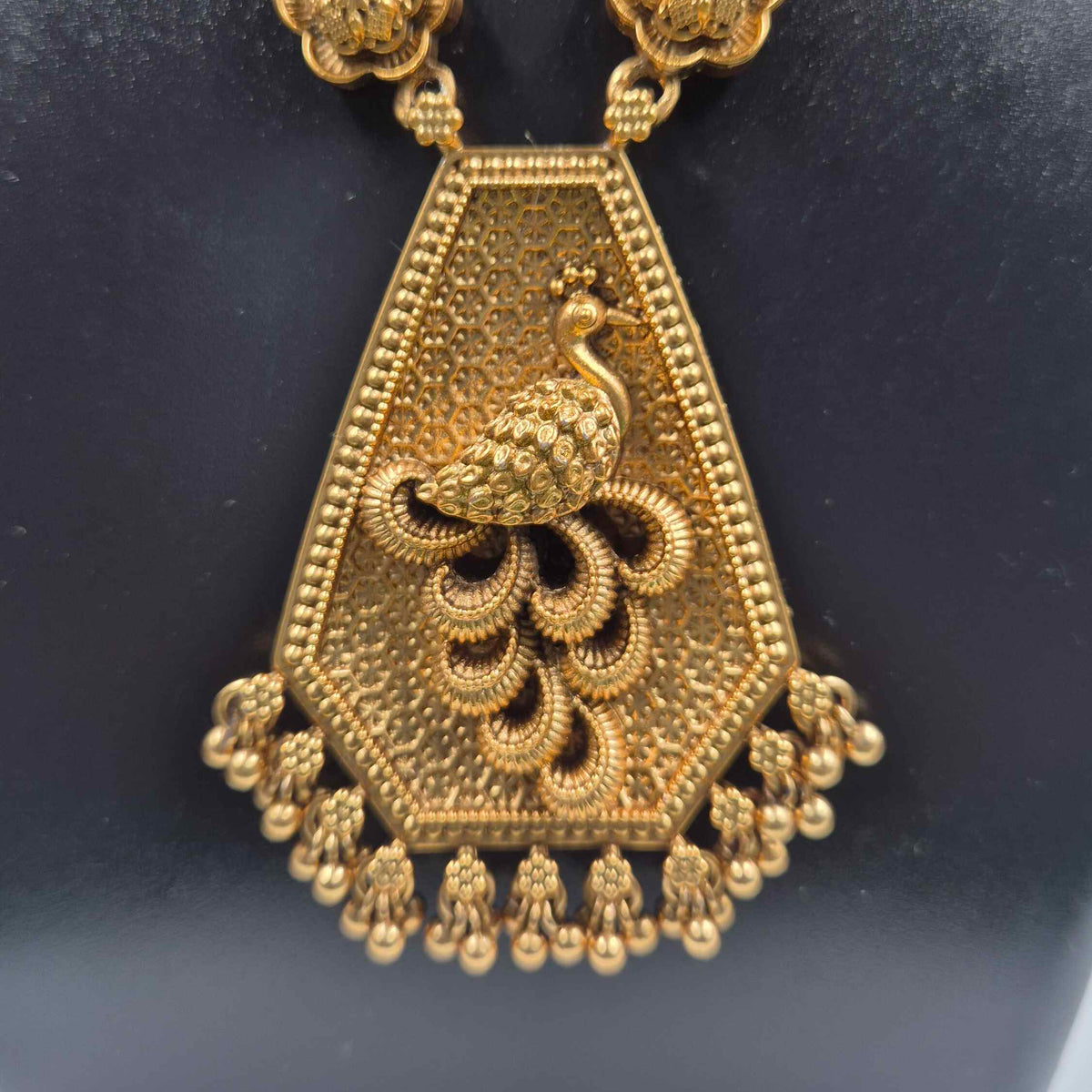Peacock Pendant Necklace Set with Floral Links