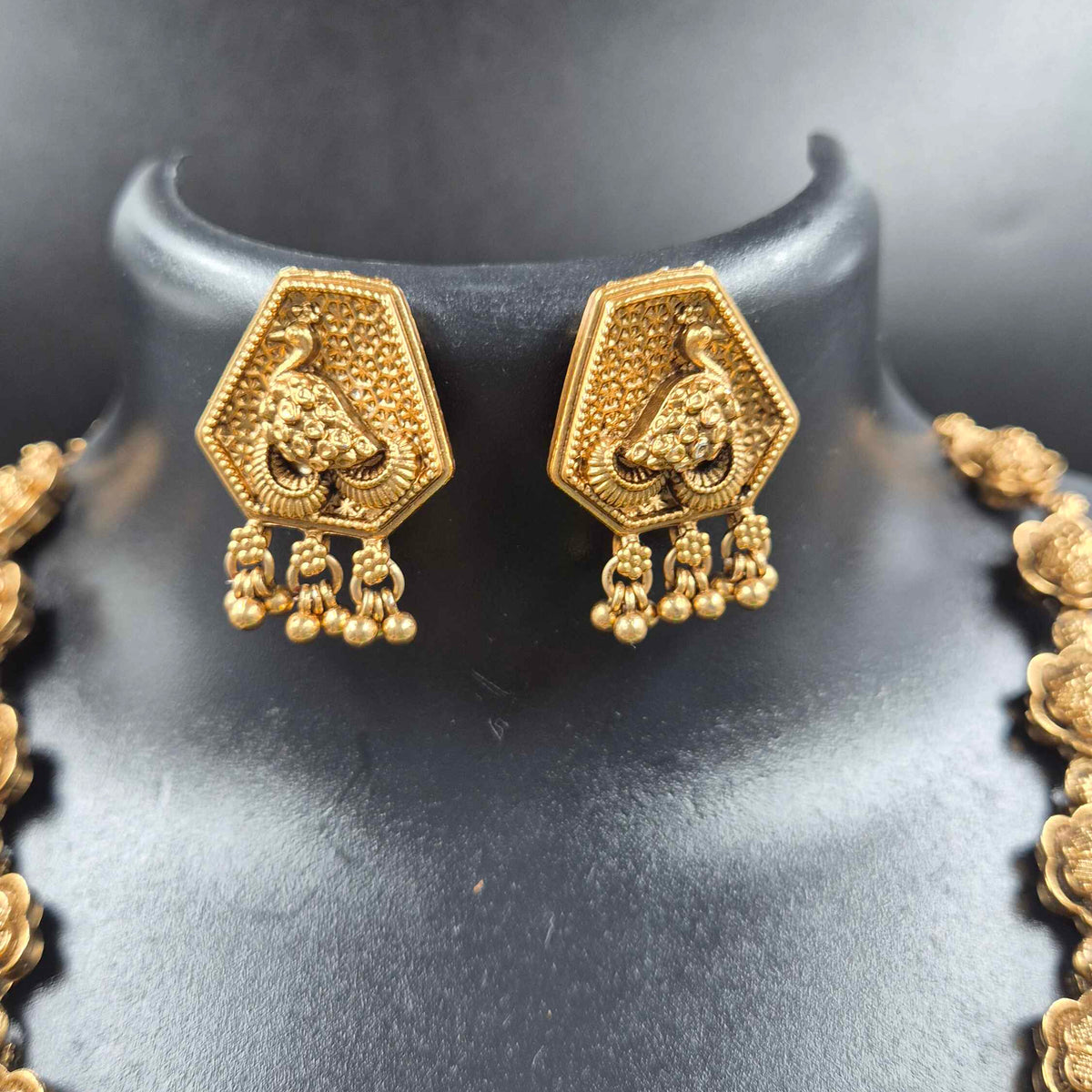 Peacock Pendant Necklace Set with Floral Links