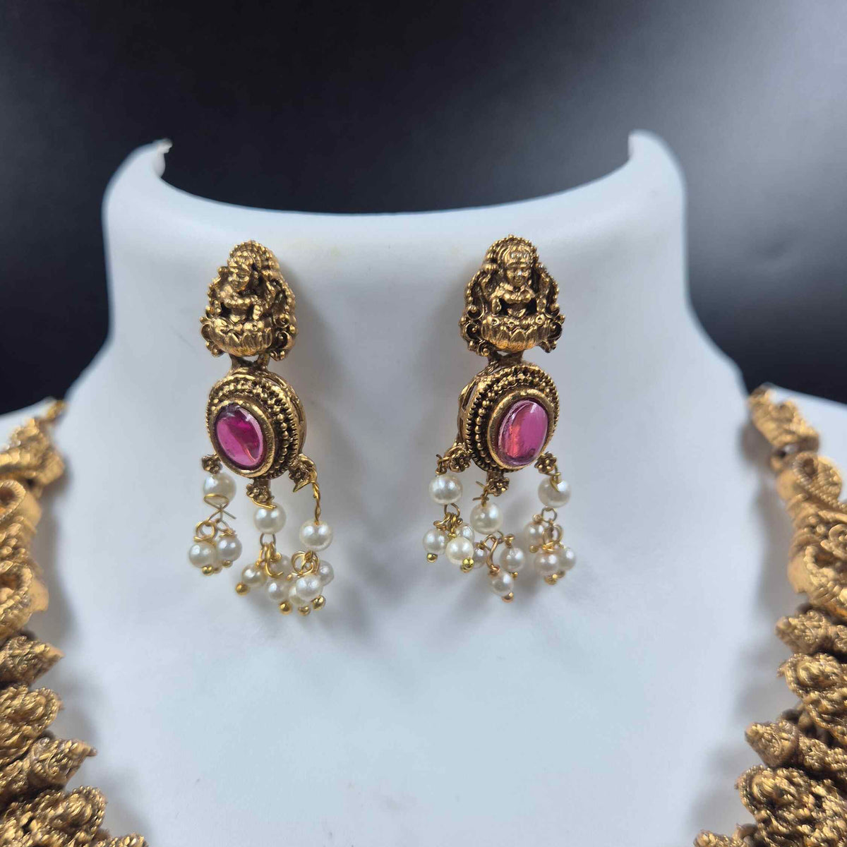 Antique Gold Lakshmi Necklace Set with Pink Kemp Stones