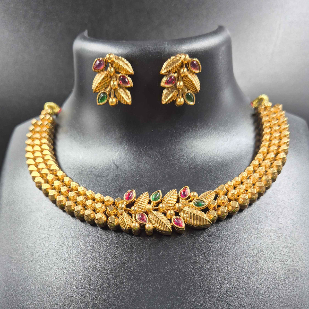 Gold Necklace Set with Ruby Green Stones