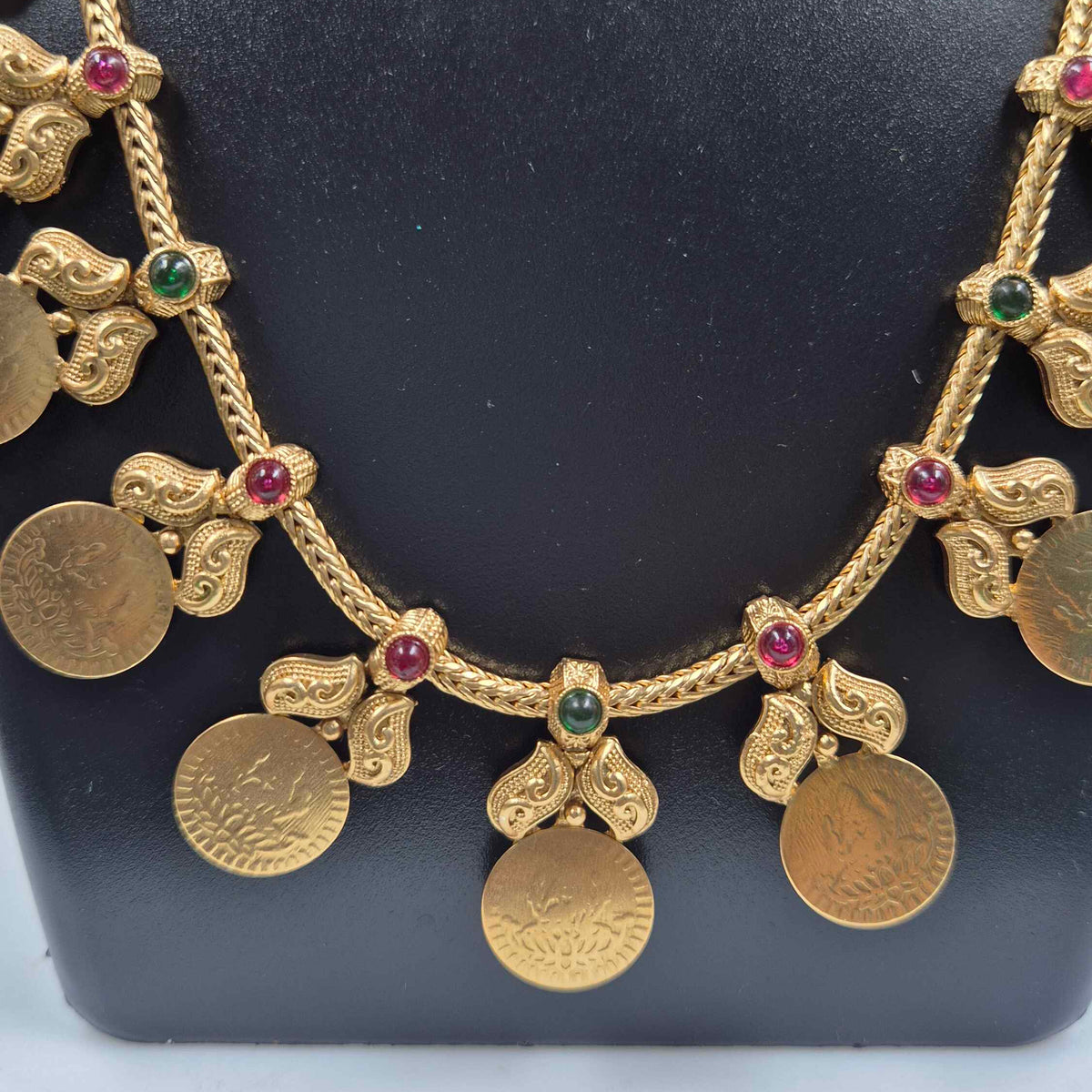 Kerala Style Gold Coin Mala  Set with Jhumkas