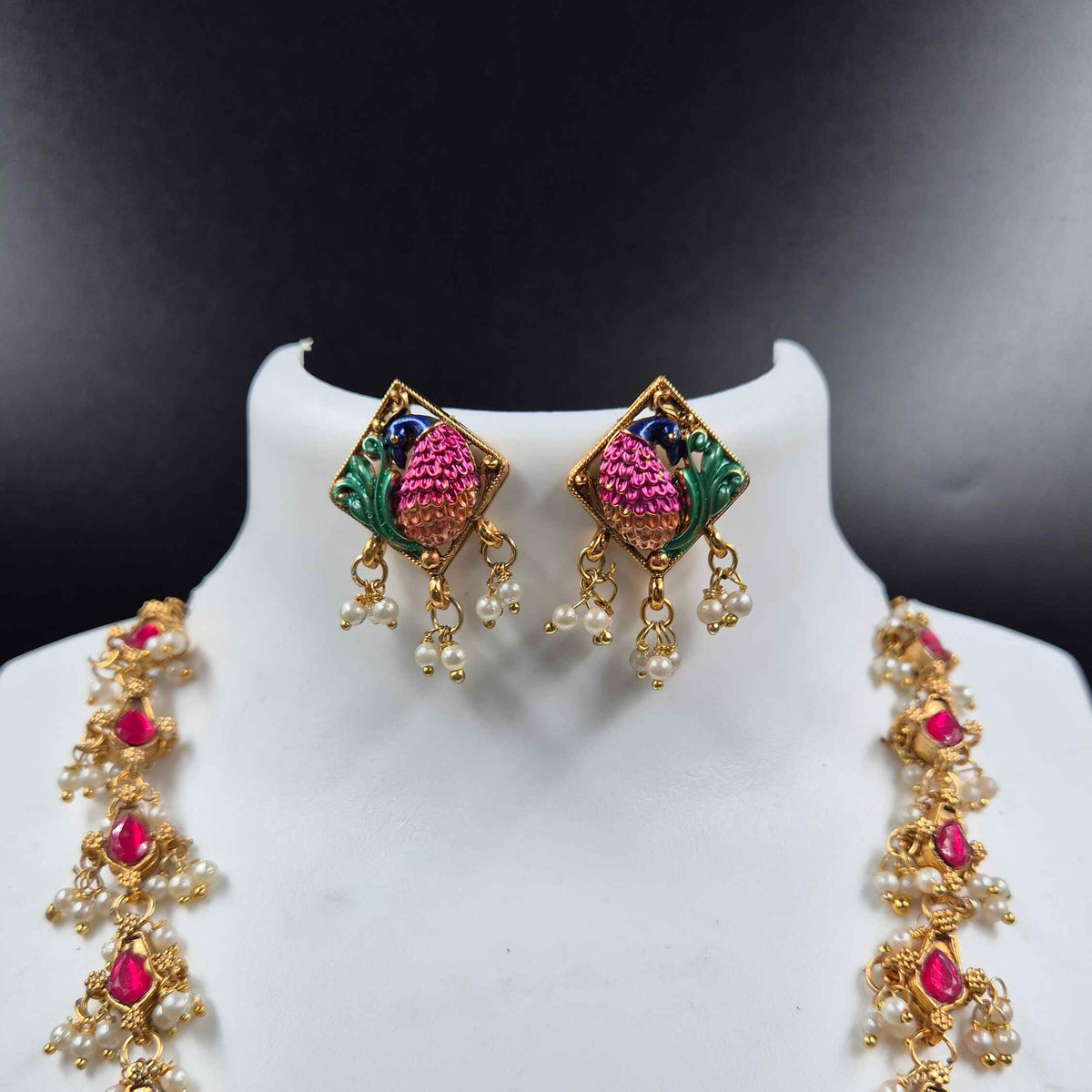 Double-Sided haram with red and green stones and Pearls