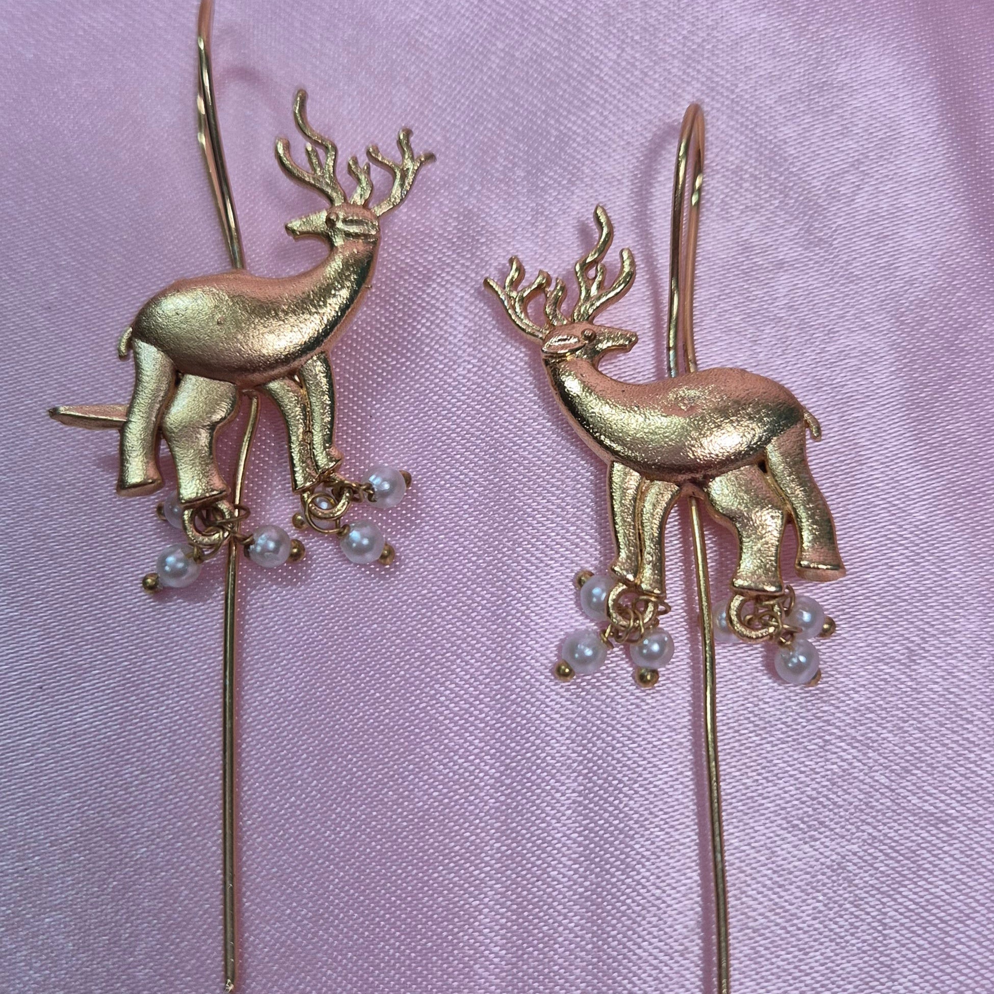 Trendy Anti Tarnish Deer Ear Pin