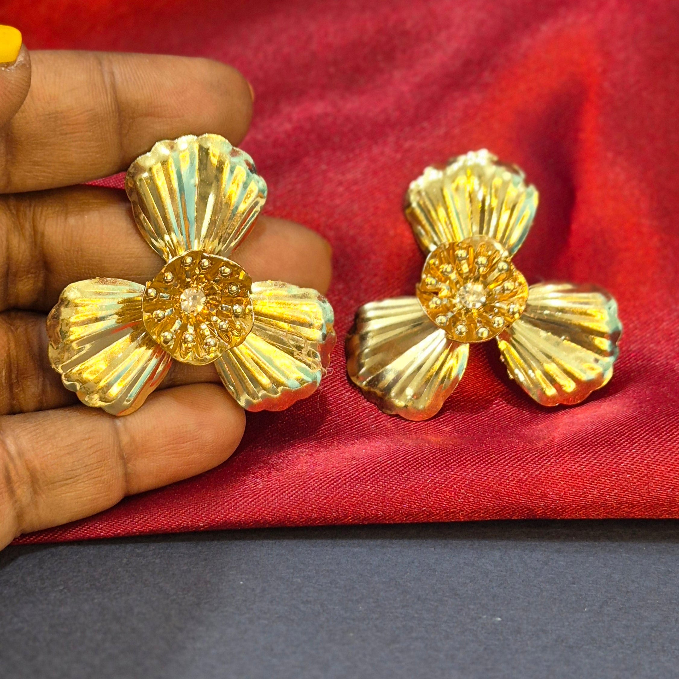 Anti Tarnish Gold 3 Petal Flower Stud