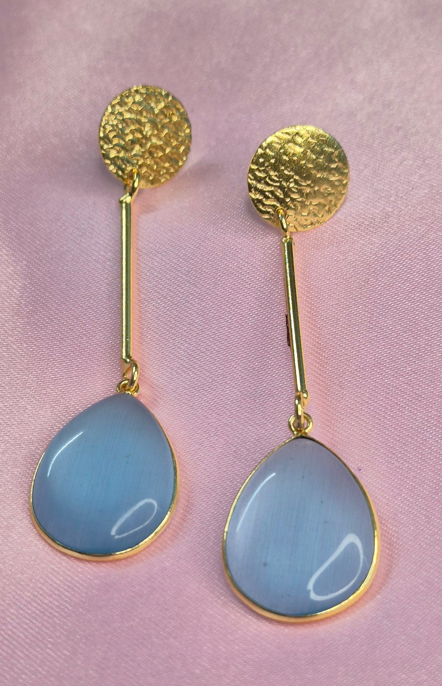 Anti Tarnish Raindrop Blue Dangler