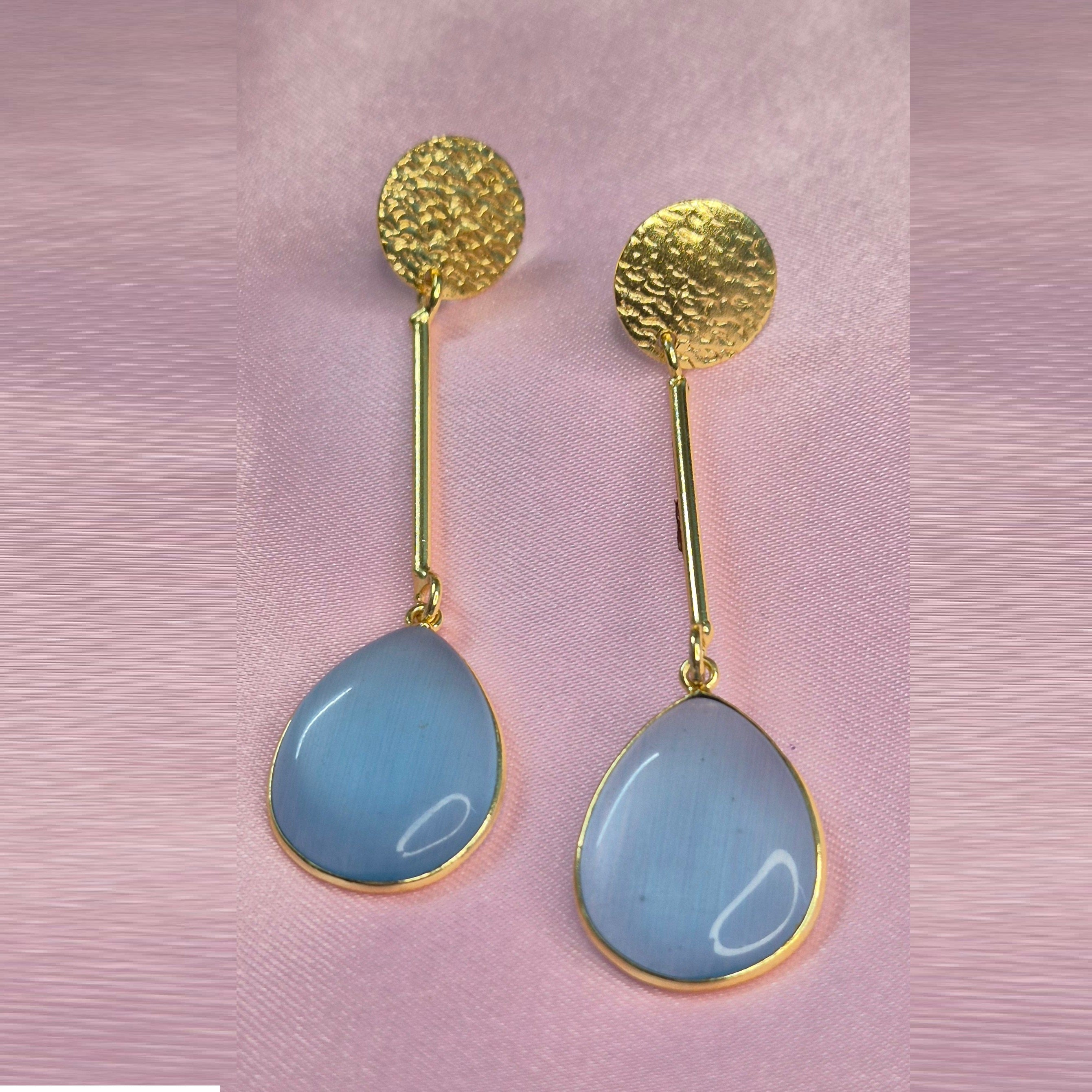 Anti Tarnish Raindrop Blue Dangler