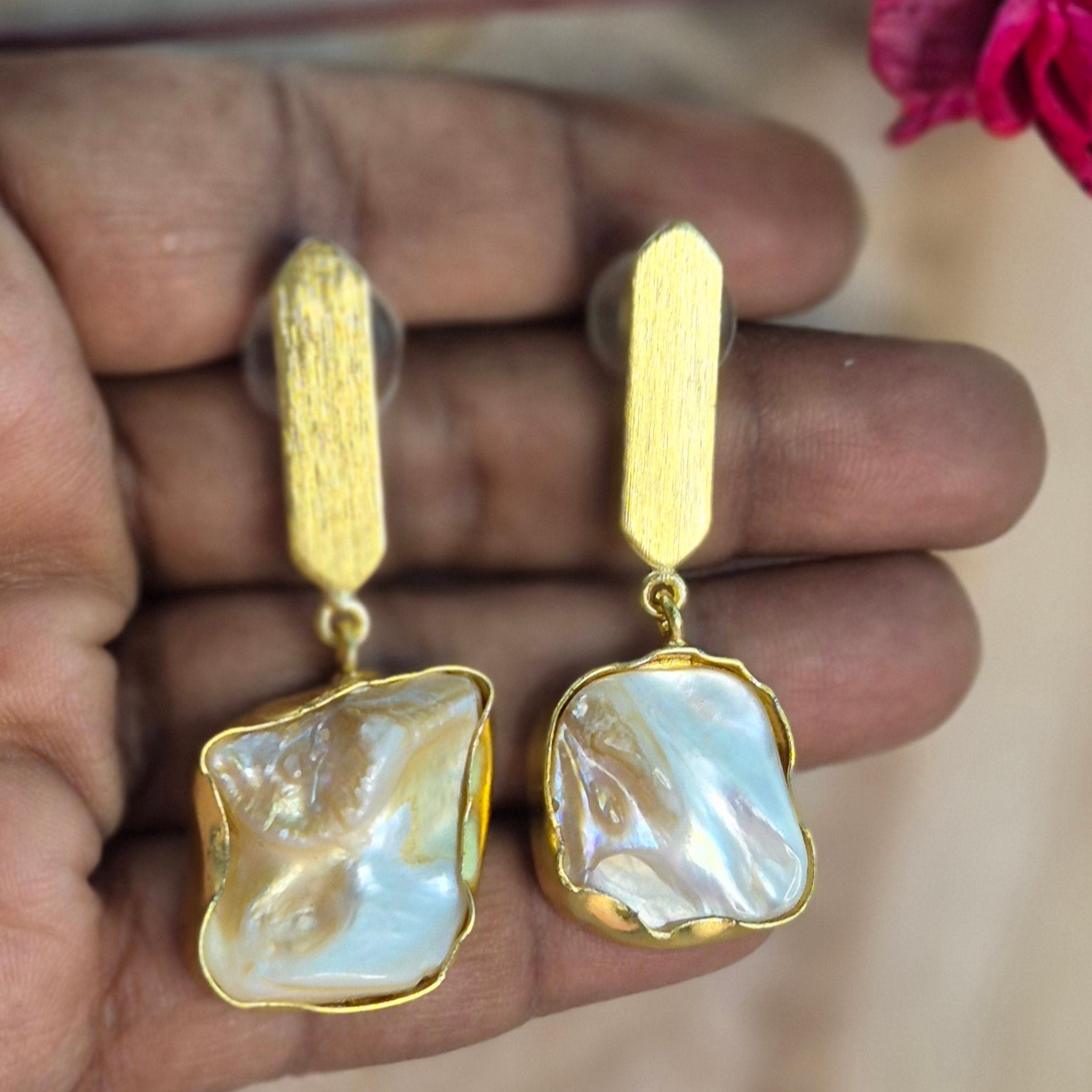 Mother Of Pearl Earring