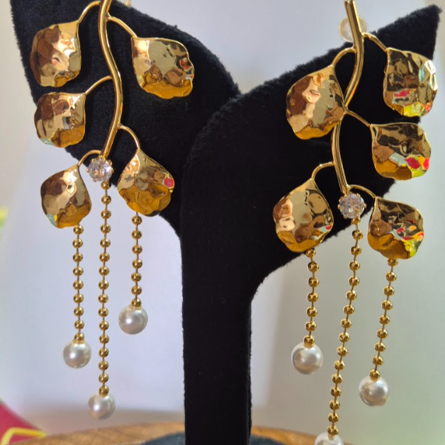 Anti Tarnish Big Leaf Party Wear