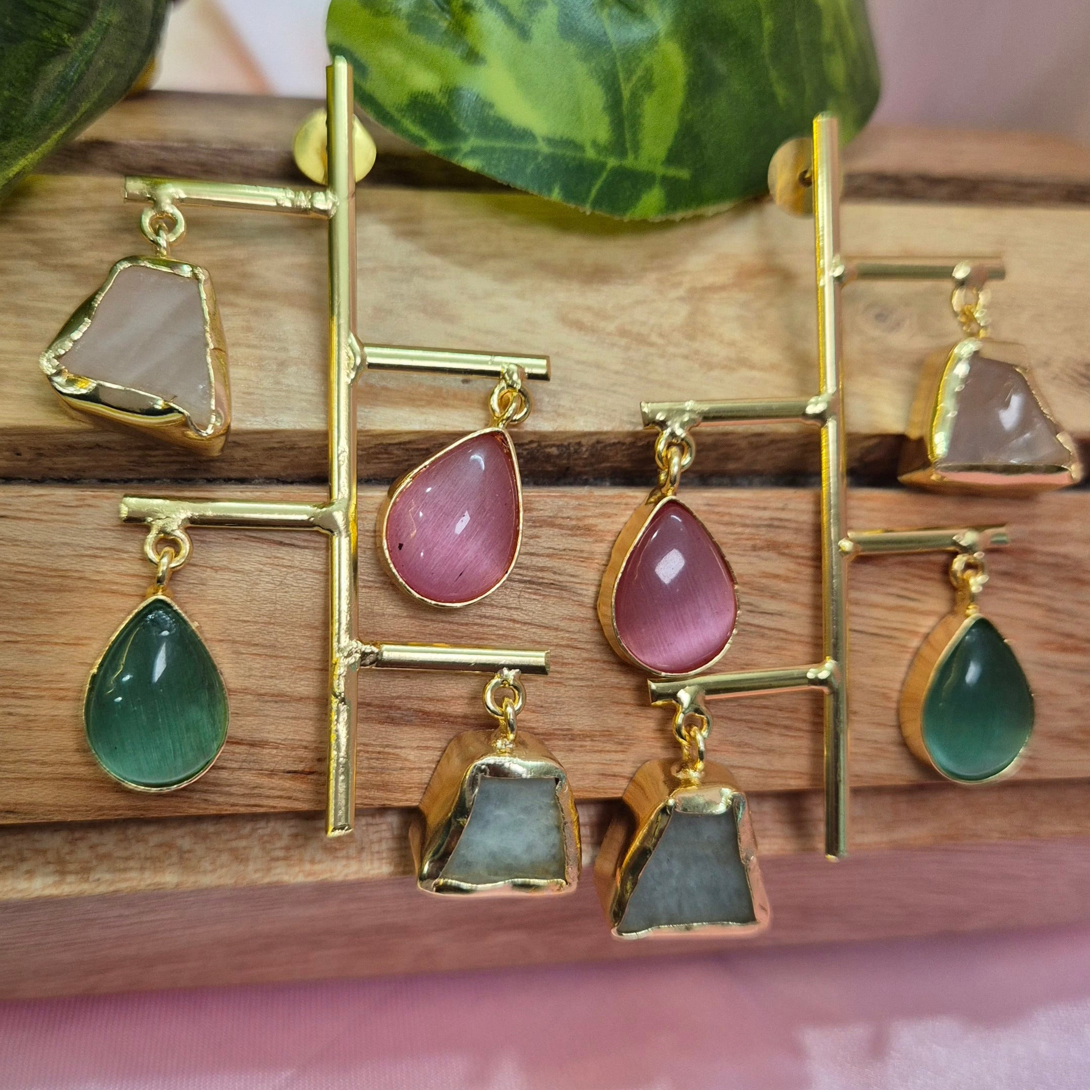 Trendy Uncut Stone Model