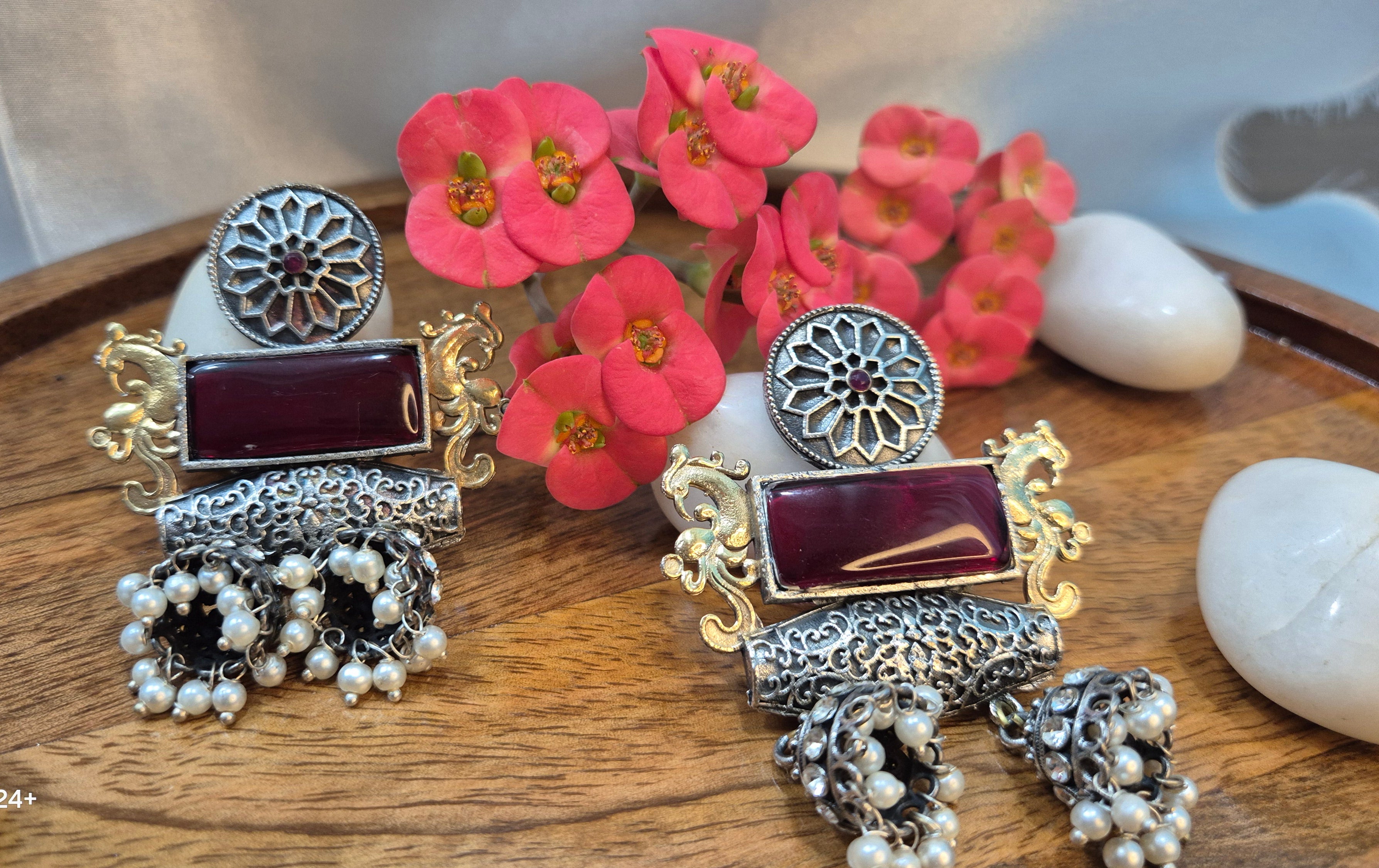 Twinkling Twin Oxidised Dual Tone Jhumkas